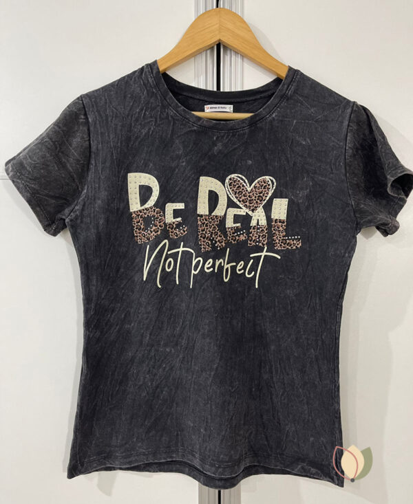 Remera Batik Be Real con Strass – 100% Algodón