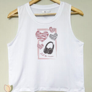 Musculosa Feel de Music colgada