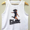 Musculosa Play colgada