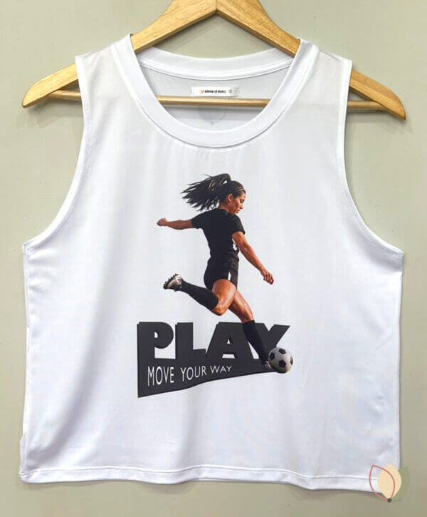 Musculosa Play colgada