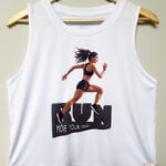 Musculosa Run colgada
